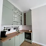 Coral Bay - Beachfront With Free Parking Varna